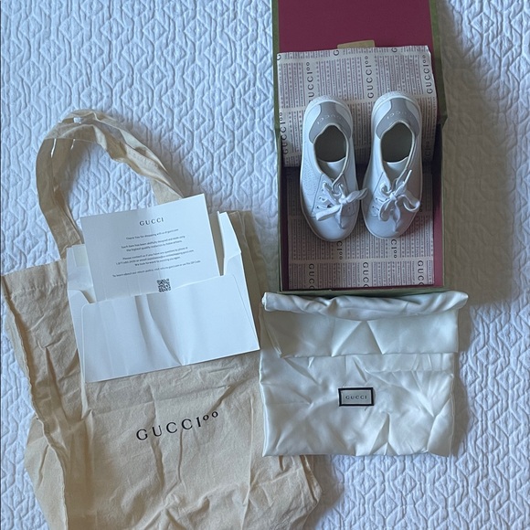 Gucci White Sneakers with Tote and Dust Bag